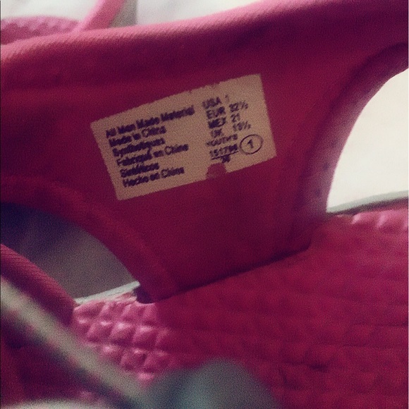 ⭐️ great condition sneaker sandals ⭐️ - Picture 4 of 5