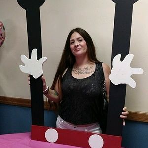 Meet your Posher, Tiffany