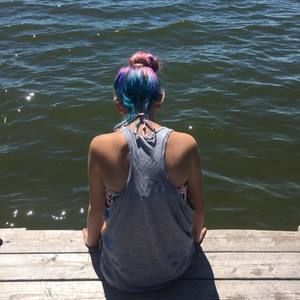 Meet your Posher, Madi