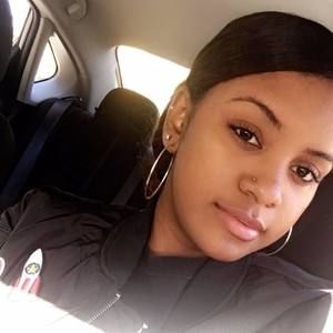 Meet your Posher, Taylor-aliciá