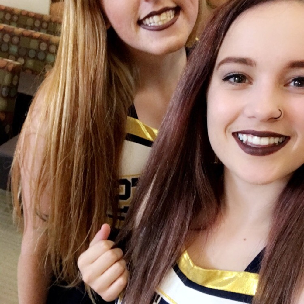 Meet your Posher, Jenci