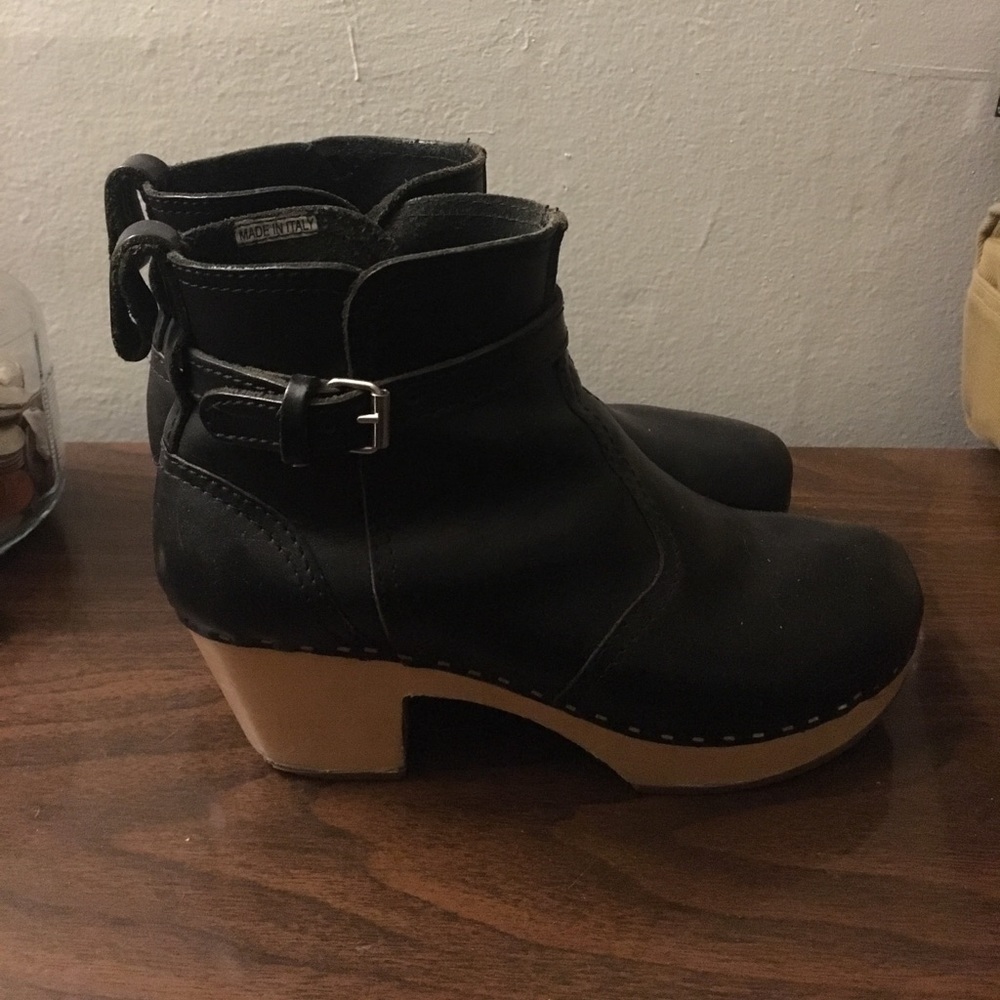 Swedish Hasbeens clog boots