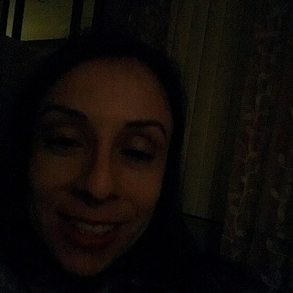 Meet your Posher, Carina