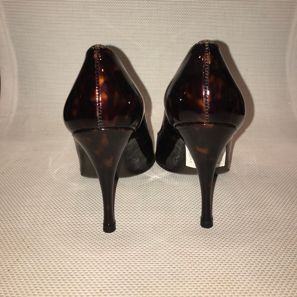 Stuart Whitman pumps - Picture 4 of 4