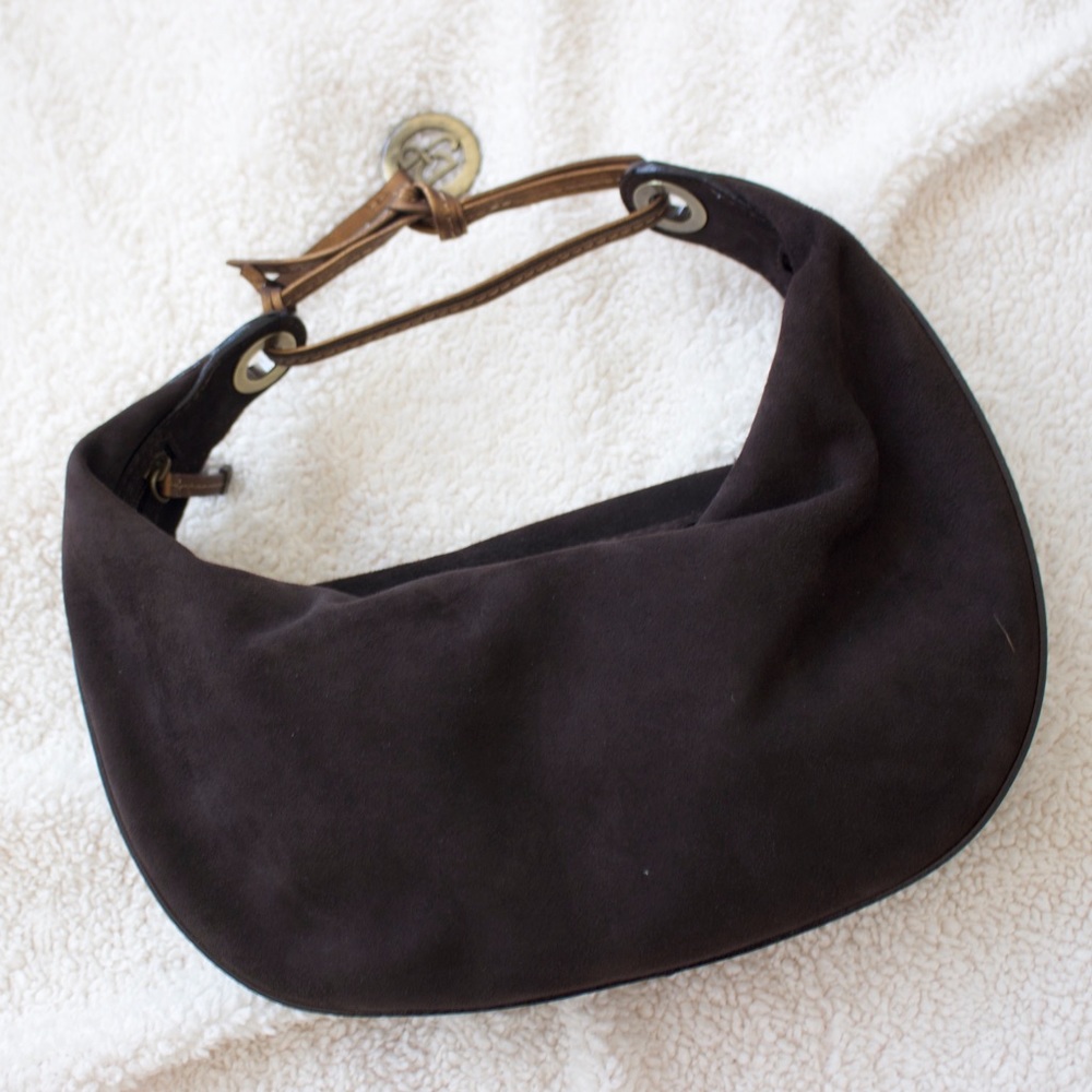 Black shoulder bag