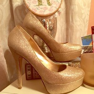 Aldo sparkly pumps