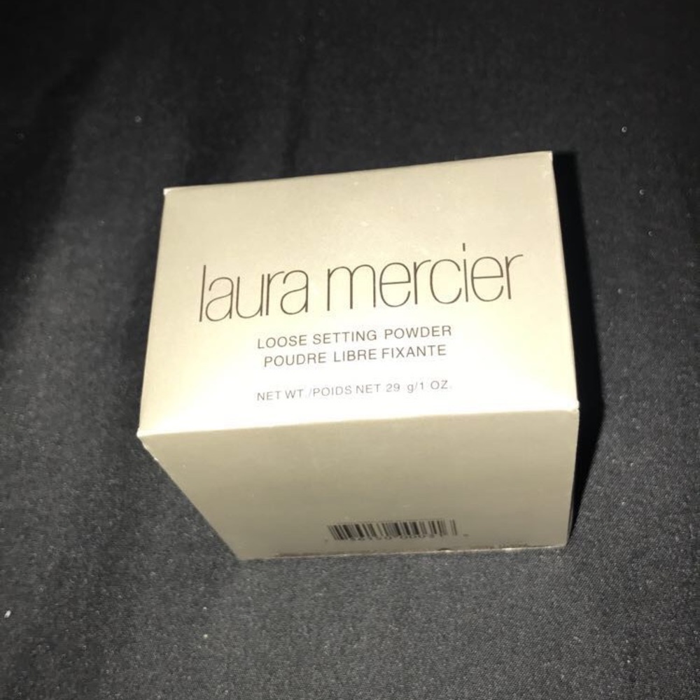 Tranlisent powder