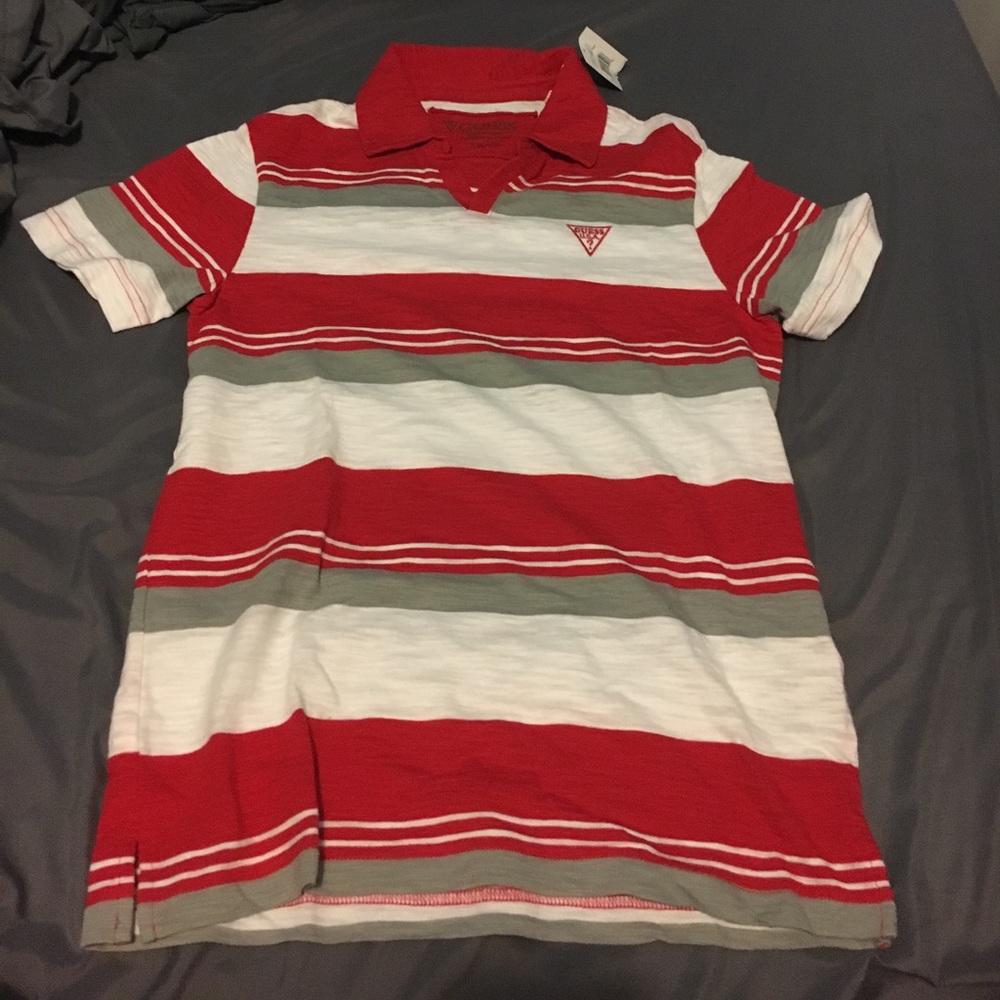 Guess V-neck polo