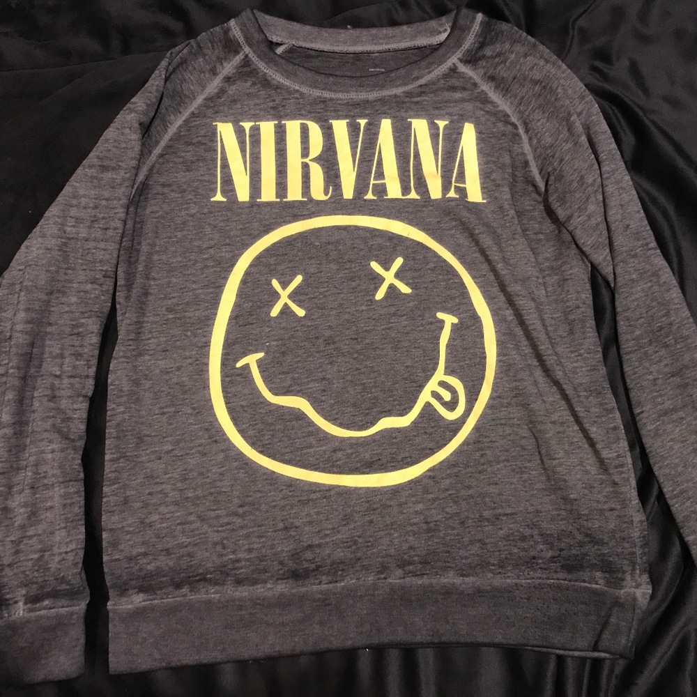 comfy long sleeved distressed nirvana logo top