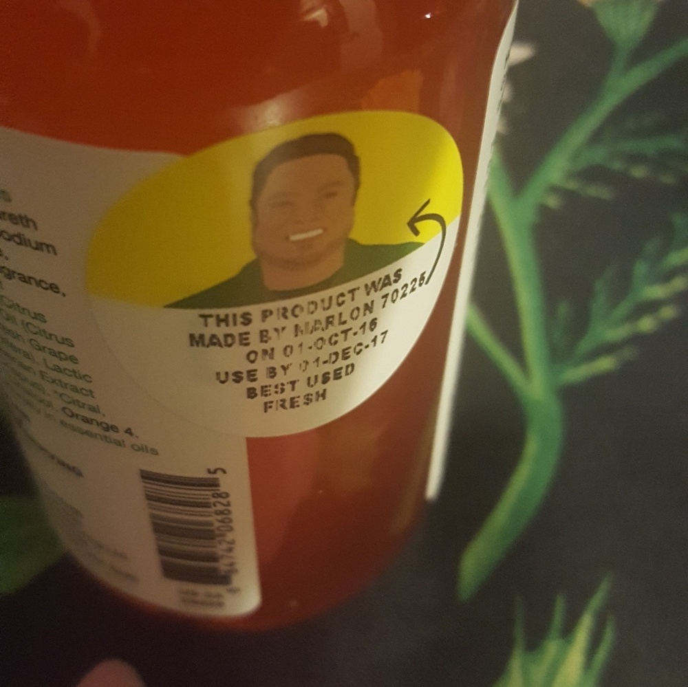 SOLD LUSH Bubbly Shower Gel - Picture 2 of 2