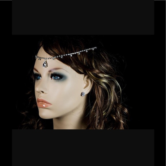 Pandora Swarovski Crystal Forehead Chain - Picture 3 of 3