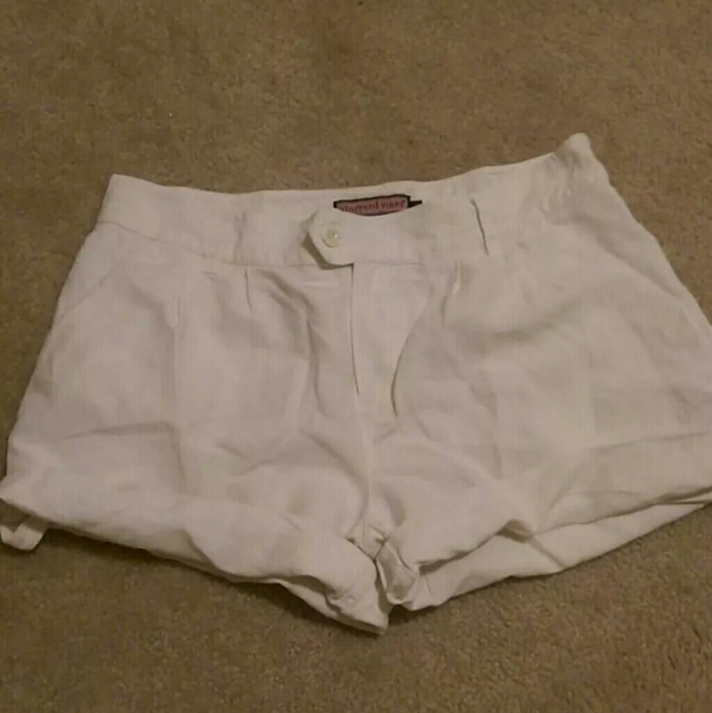 Vineyard Vines shorts