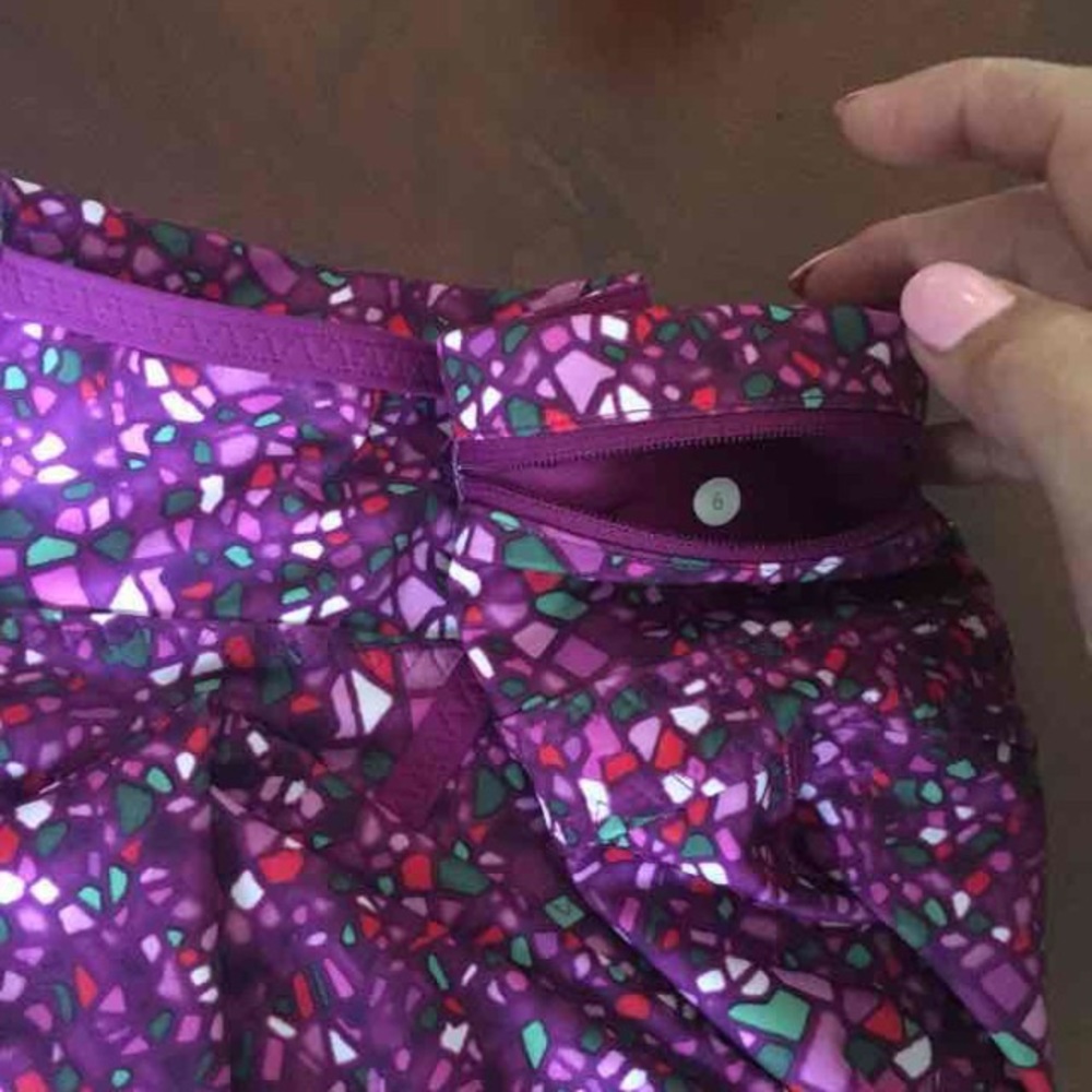 Lululemon Patterned Crop - image 3