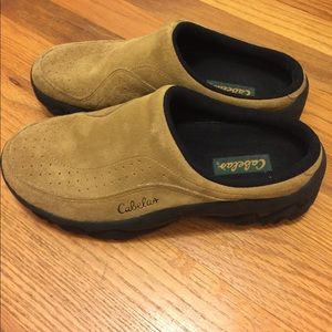 cabela's slip on shoes