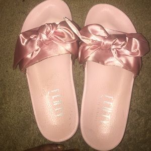 rihanna puma slides