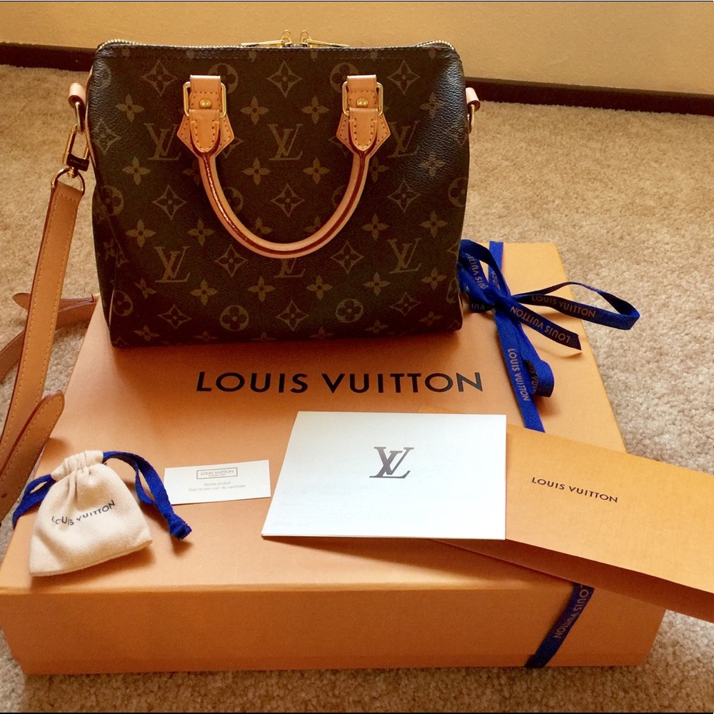 100% Authentic Louis Vuitton Bandouliere 25 SOLD