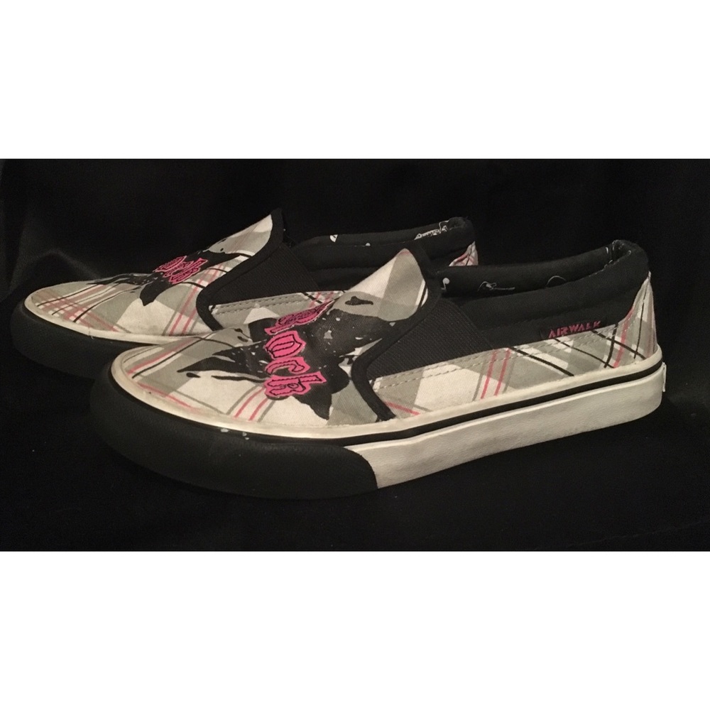 Rockstar Slip-on Airwalk Sneakers