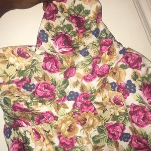 Floral sleeveless top