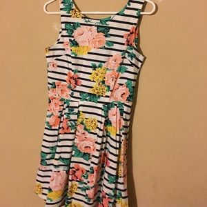 Rue 21 Floral/Stripped dress