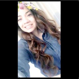 Meet your Posher, Stephanie