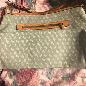 Dooney & Bourke purse