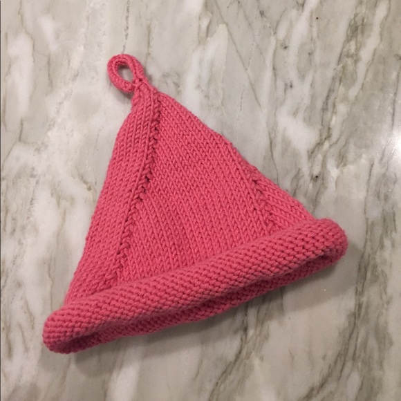 Hand-knit soft cotton baby girl hat - Picture 2 of 2