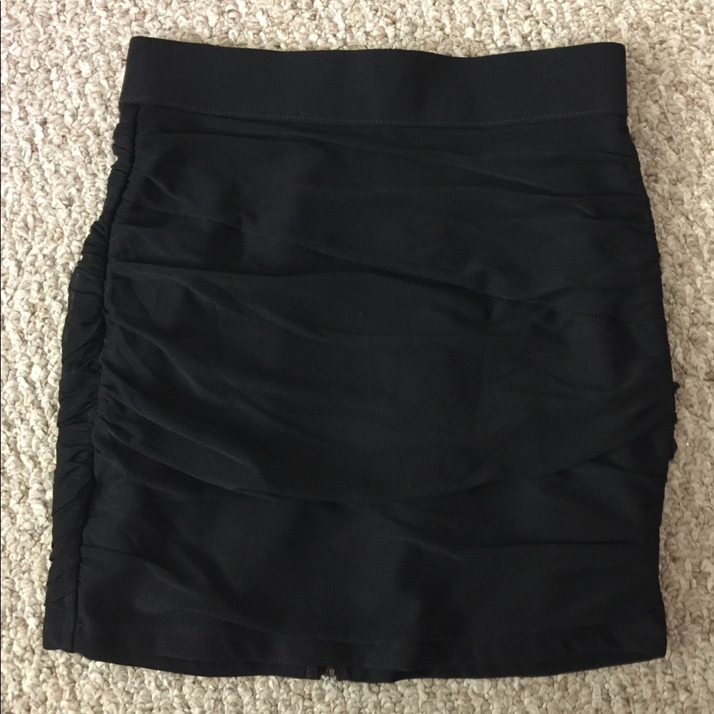 Forever21 Black Zippered Rushed Mini skirt
