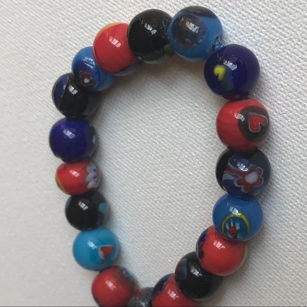 cute big bead bracelet - Picture 3 of 3
