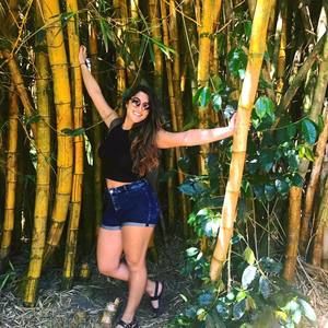 Meet your Posher, Suzette