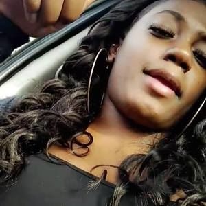 Meet your Posher, Shantiana