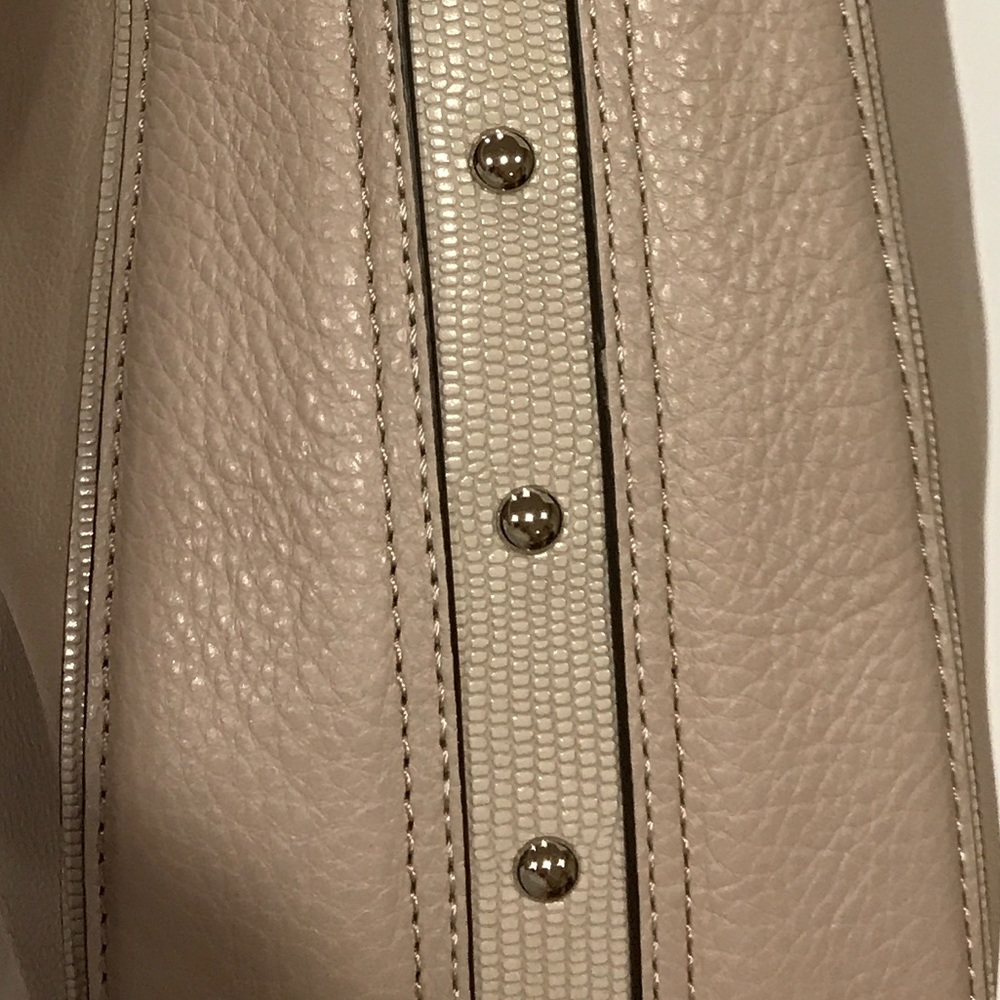 Coach "Pk Avry Stud Hobo" Color: SV/Putty - Picture 6 of 8