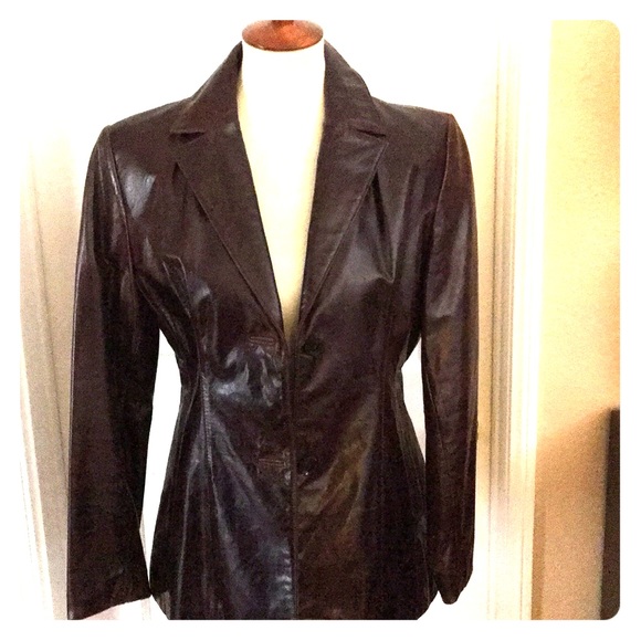 Wilson's Dark Chocolate Brown Leather - Picture 2 of 6