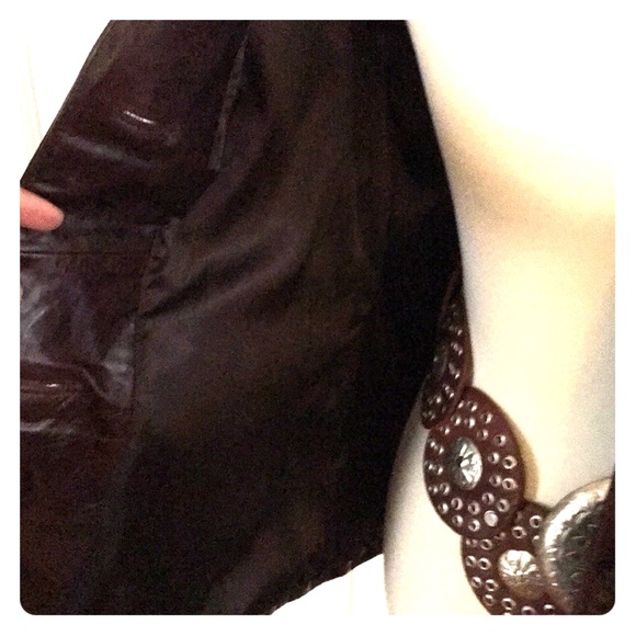 Wilson's Dark Chocolate Brown Leather - Picture 6 of 6