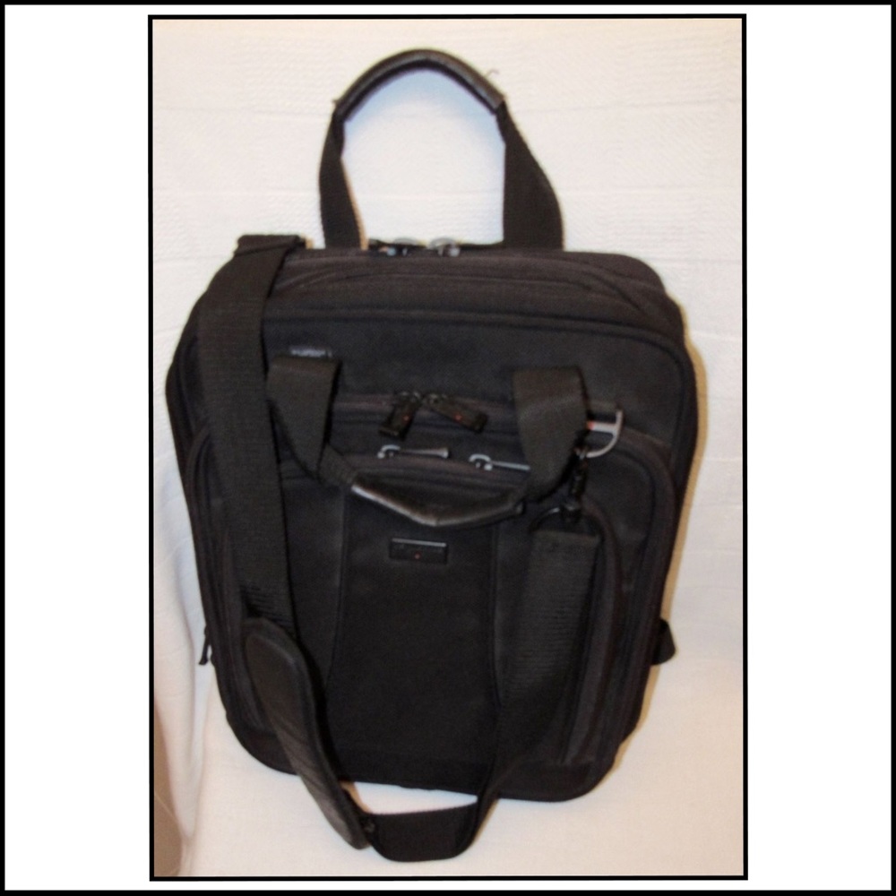 US Luggage Active Laptop Backpack