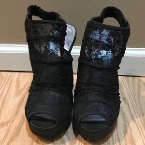 Chinese Laundry black lace heels