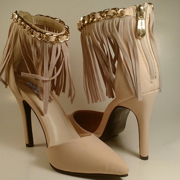 TAUPE FRINGE HEELS(NO OFFERS) - Picture 3 of 5