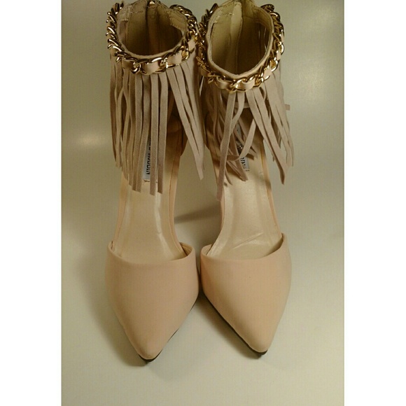 TAUPE FRINGE HEELS(NO OFFERS) - Picture 4 of 5