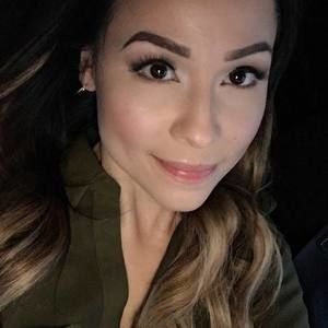 Meet your Posher, Yesenia