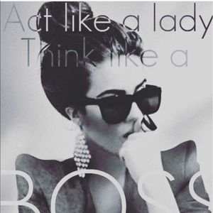 Meet your Posher, Elizabeth