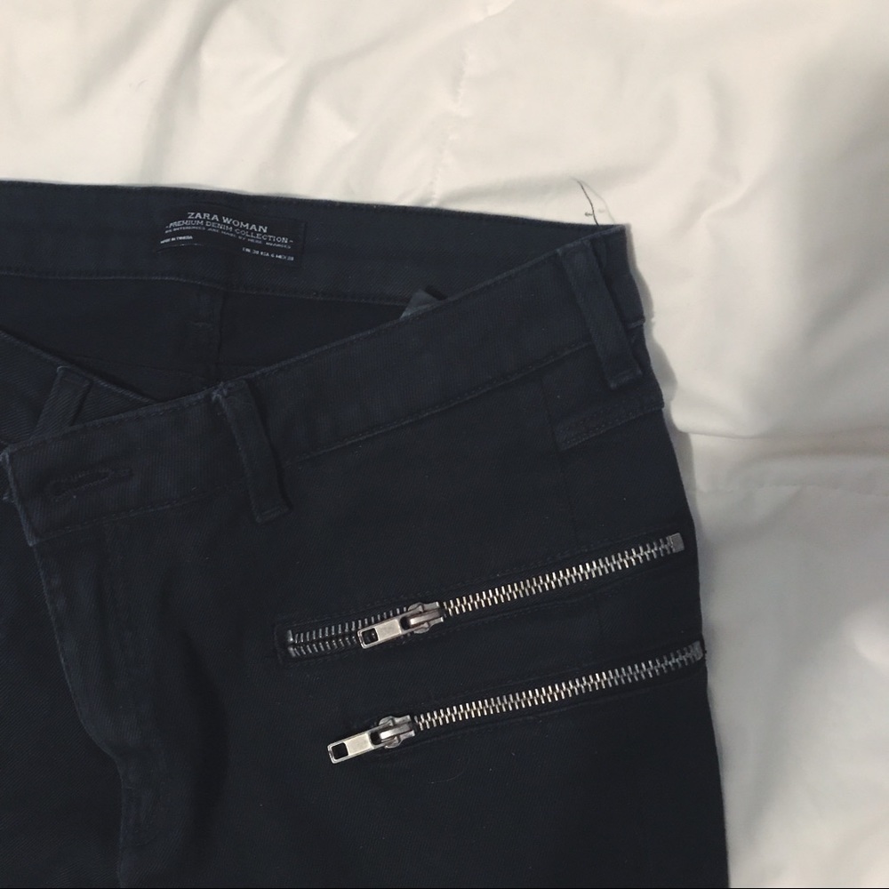 Zara denim with ribbed and zipper detailing