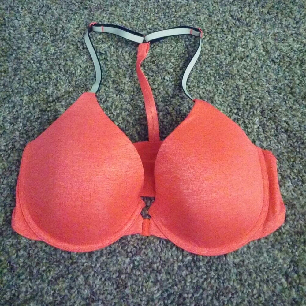 NWOT Victoria's Secret TShirt FrontClose Racerback
