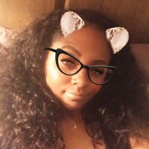 Meet your Posher, Tiffani