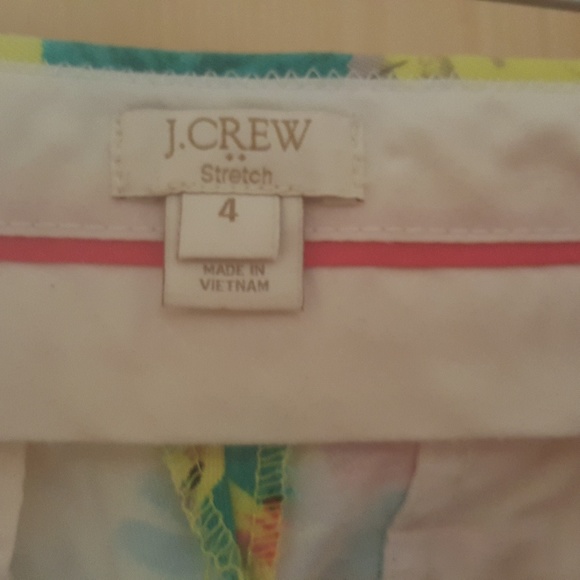 J.Crew floral shorts - Picture 3 of 7