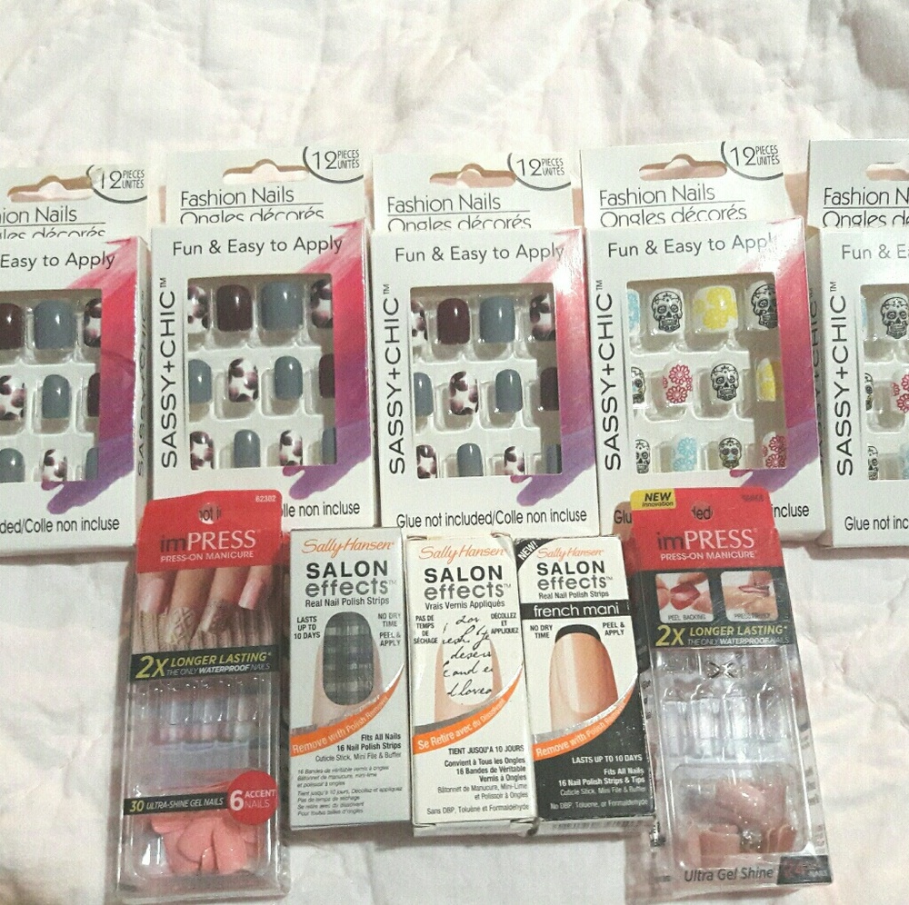 🚨SOLD🚨Fashion Nails