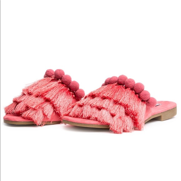 Pom Pom tassel slipper  sandal - Picture 5 of 7