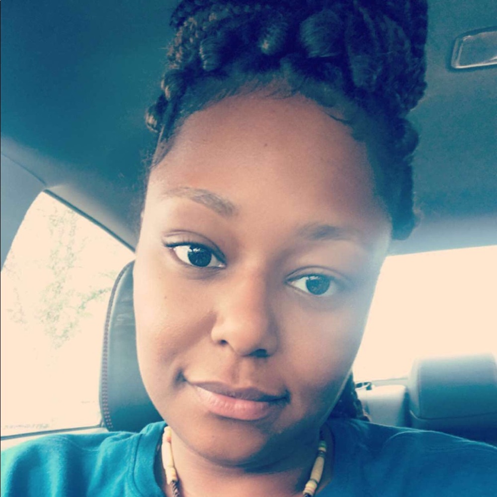 Meet your Posher, Sabrina