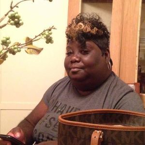 Meet your Posher, Denise