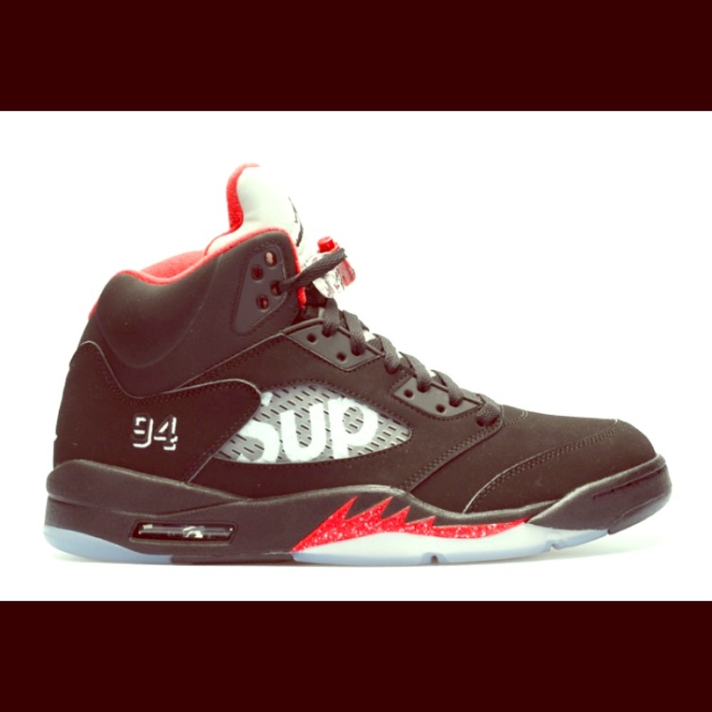 Air Jordan Retro 5 "Supreme"