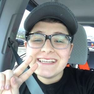 Meet your Posher, Thomas