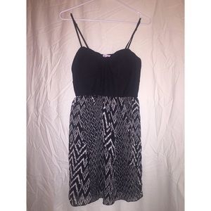 Short Black and White Summer Dress